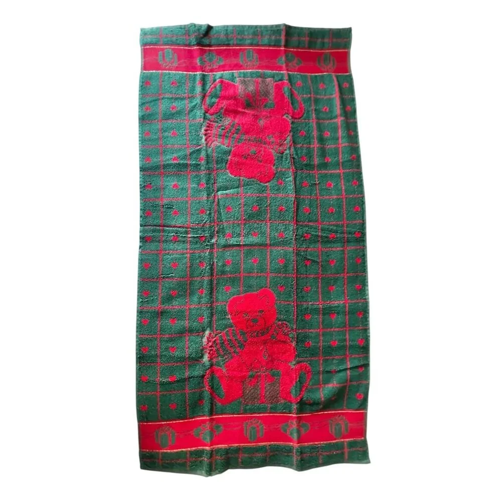 Vintage Christmas Bear Towel Set Of 3 With Gift Motif In Green & Red
